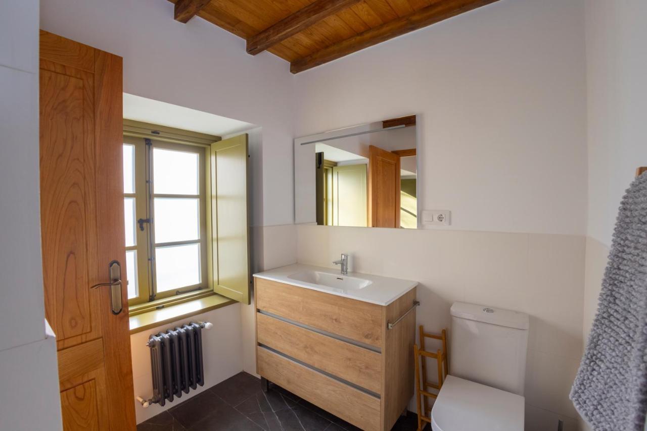 Casa Alameda 33 De Casas Das Figueiras En Ria Eo-Ribadeo กาสโตรโพล ภายนอก รูปภาพ